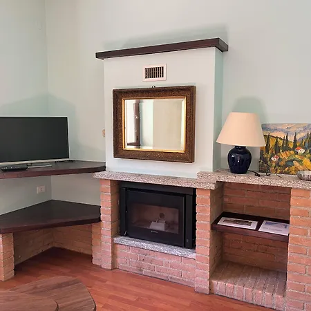 Miralago And Hotel 2*