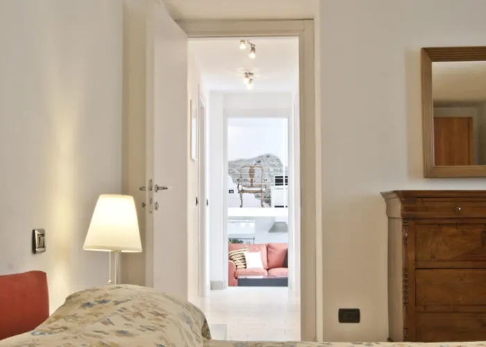 Szálloda Miralago And 2*