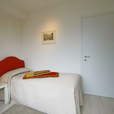 Miralago And Отель