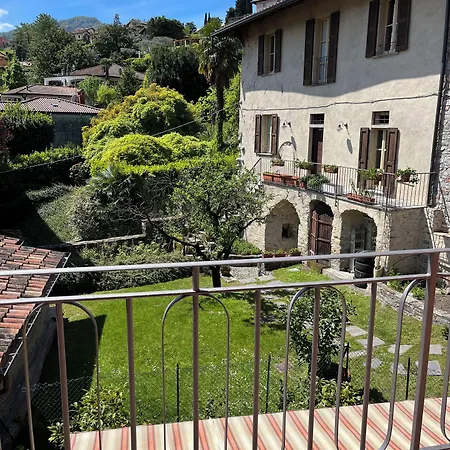 Отель Miralago And